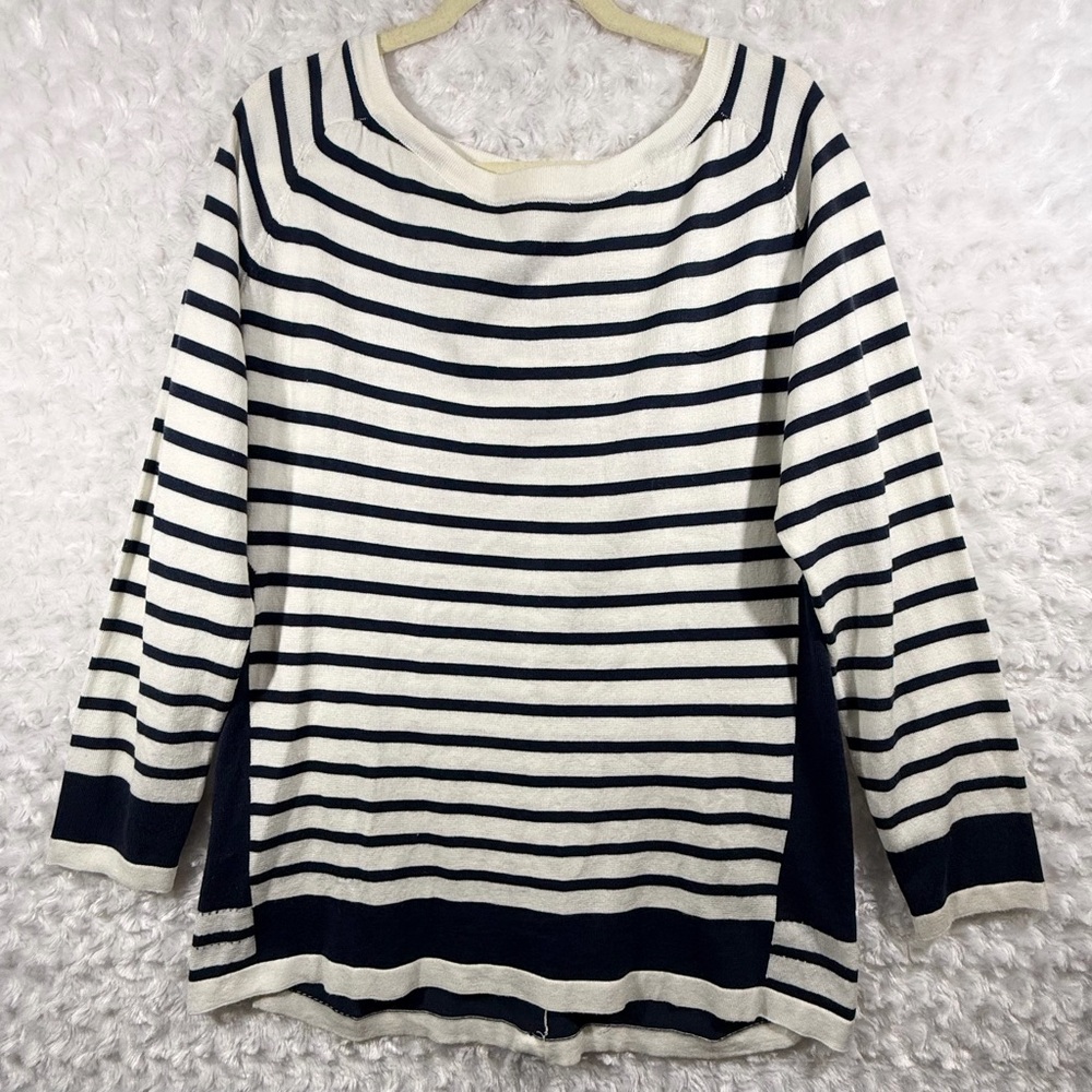 Thyme & Honey Women's White & blue Striped Long Sleeve Scoop Neck Sweater